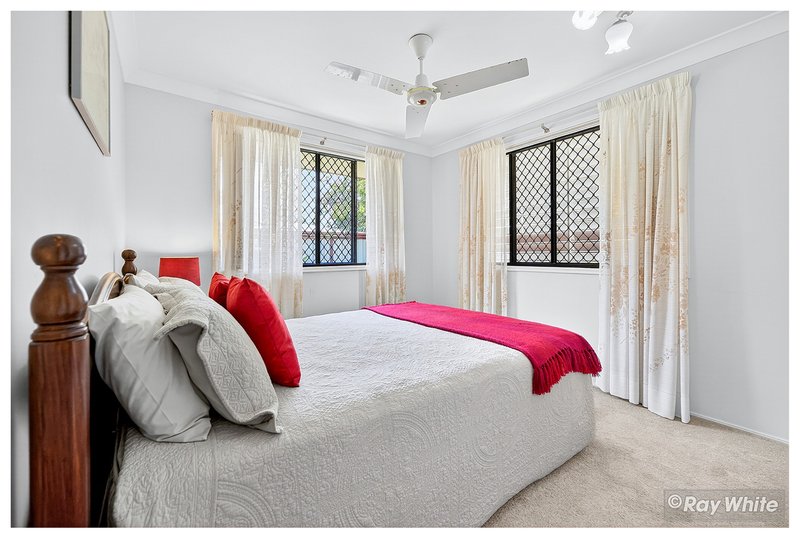 Photo - 12 Danker Street, Norman Gardens QLD 4701 - Image 15