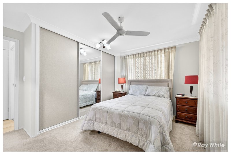 Photo - 12 Danker Street, Norman Gardens QLD 4701 - Image 17