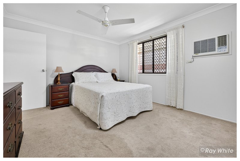 Photo - 12 Danker Street, Norman Gardens QLD 4701 - Image 18