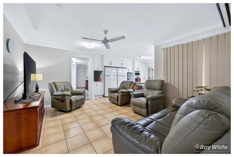 Photo - 12 Danker Street, Norman Gardens QLD 4701 - Image 32