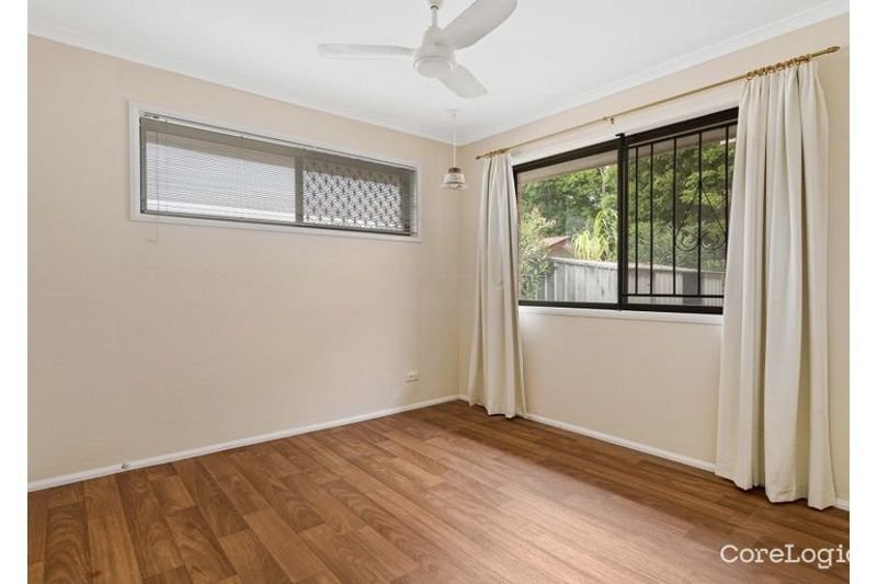 Photo - 12 Darnell Street, Sunnybank Hills QLD 4109 - Image 11