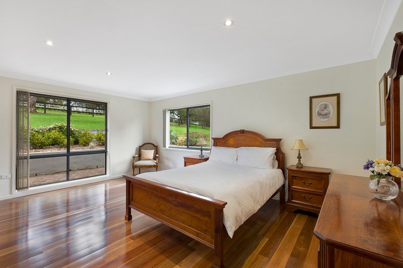 Photo - 12 Dashwood Close, Wamberal NSW 2260 - Image 11