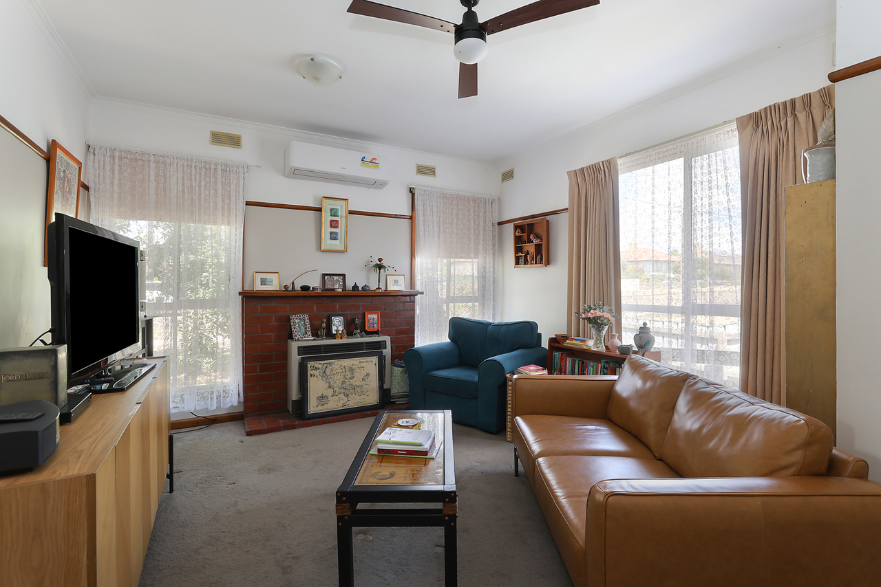 3-bedroom house at 12 Dawson Street, Camperdown VIC 3260, Corangamite, Victoria