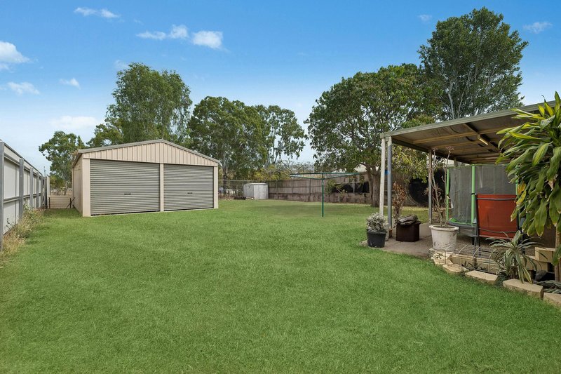 Photo - 12 Deakin Close, Gracemere QLD 4702 - Image 7