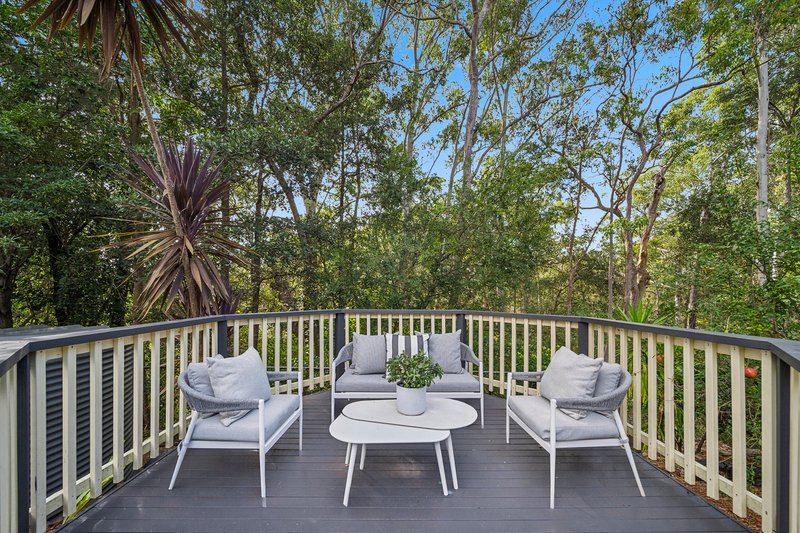 Photo - 12 Deakin Place, West Pennant Hills NSW 2125 - Image 18