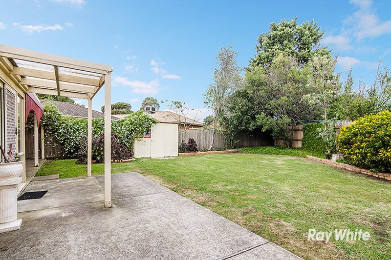 Photo - 12 Dean Court, Cranbourne West VIC 3977 - Image 15