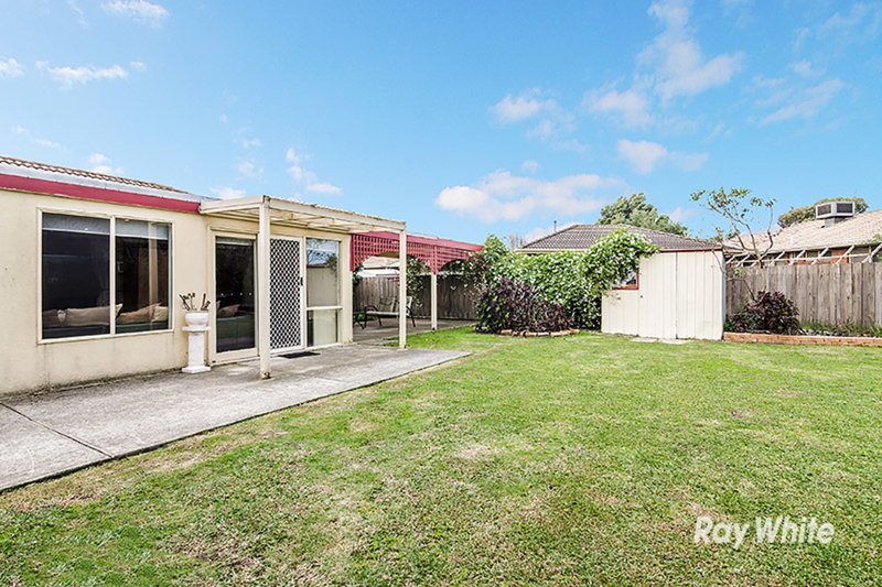 Photo - 12 Dean Court, Cranbourne West VIC 3977 - Image 23