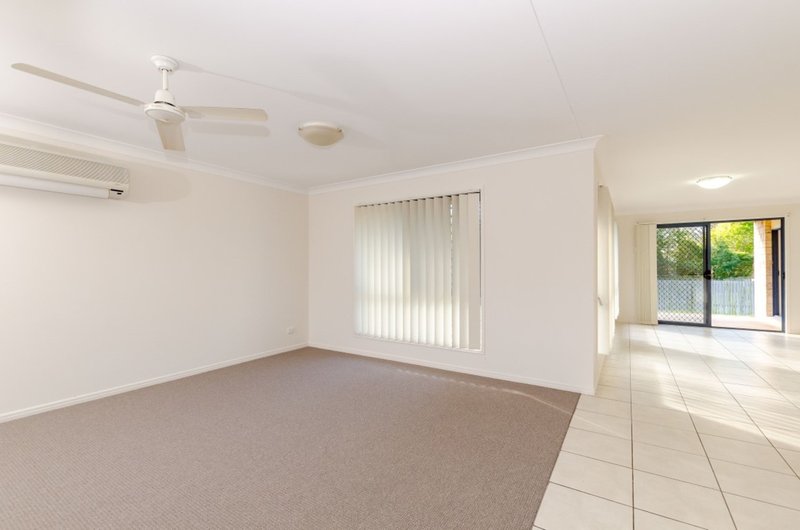 Photo - 12 Dean Street, Glen Eden QLD 4680 - Image 5