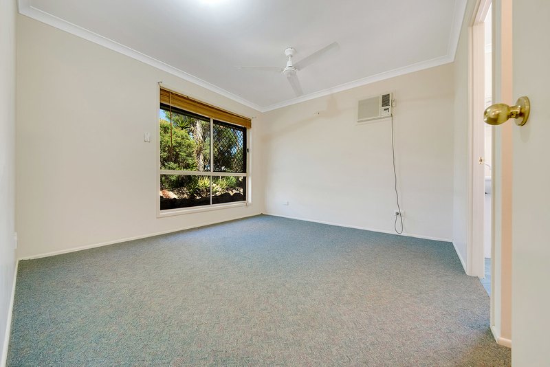 Photo - 12 Deborah Street, Glen Eden QLD 4680 - Image 5