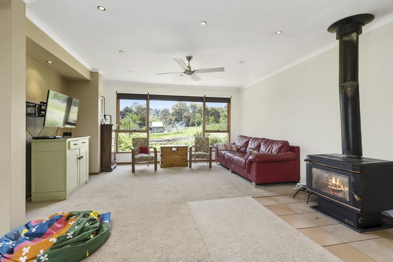 Photo - 12 Degraves Court, Kyneton VIC 3444 - Image 6