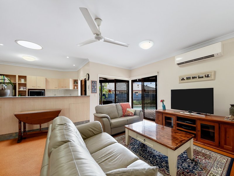 Photo - 12 Delia Close, Bracken Ridge QLD 4017 - Image 4