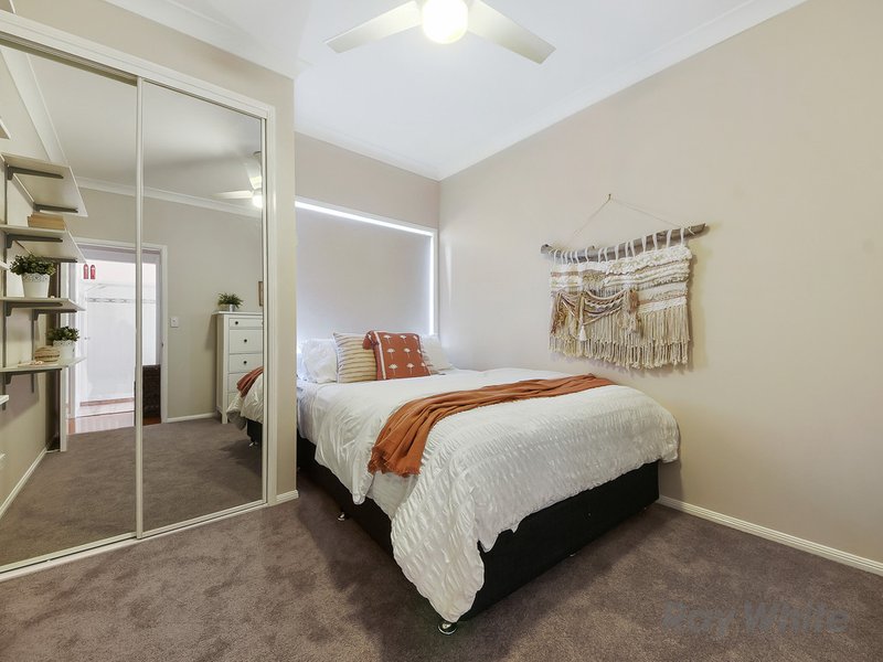 Photo - 12 Delia Close, Bracken Ridge QLD 4017 - Image 18