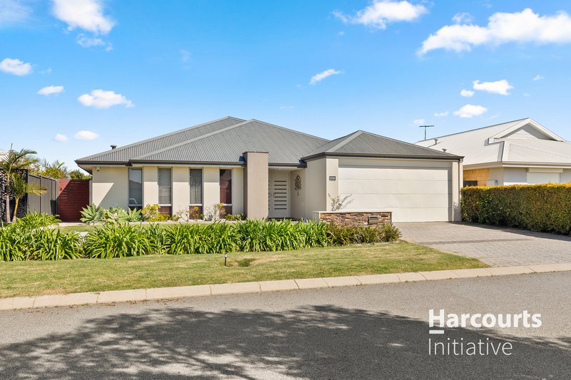 12 Dempsey Road, Piara Waters WA 6112