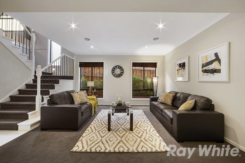 Photo - 12 Derby Place, Mulgrave VIC 3170 - Image 5