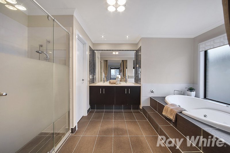 Photo - 12 Derby Place, Mulgrave VIC 3170 - Image 10