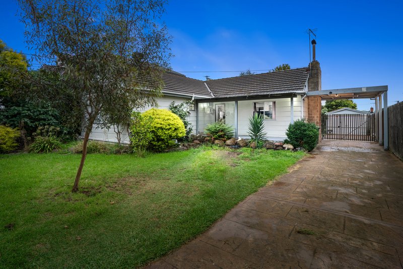 Photo - 12 Derrick Street, Lalor VIC 3075 - Image 11