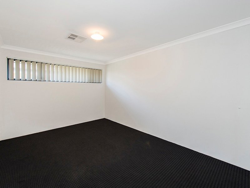 Photo - 12 Desiree Drive, Baldivis WA 6171 - Image 11