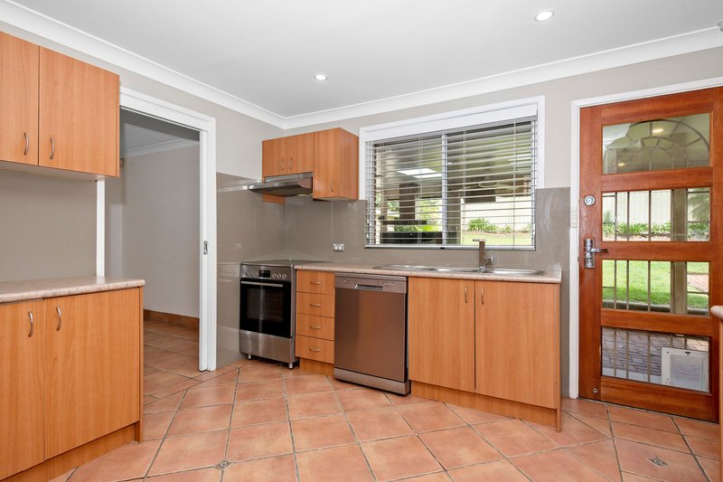 Photo - 12 Desley Crescent, Prospect NSW 2148 - Image 2