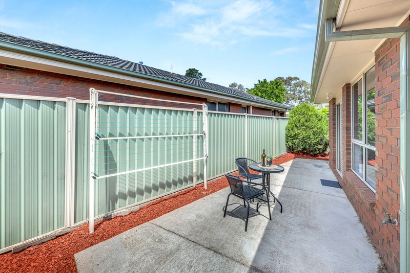 Photo - 1/2 Don Avenue, Hoppers Crossing VIC 3029 - Image 11