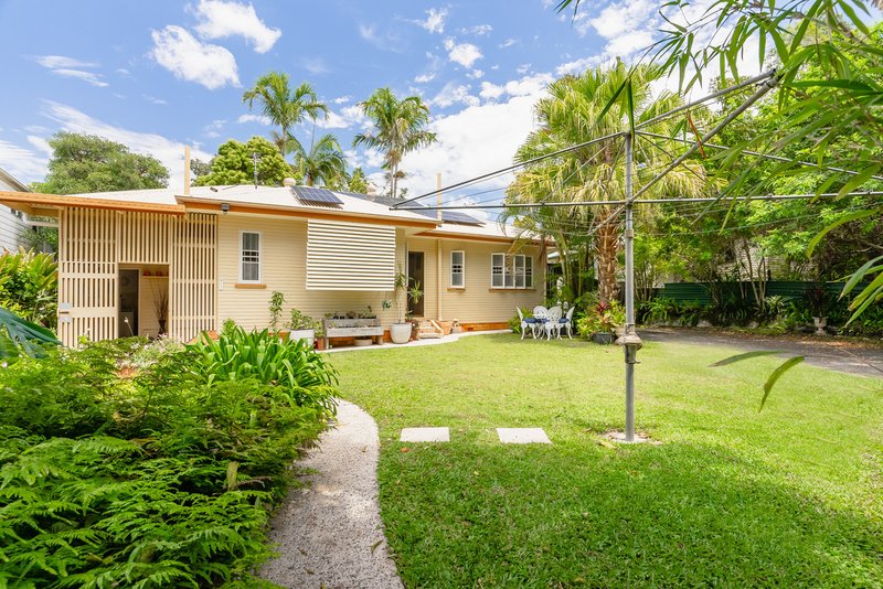 Photo - 12 Donaldson Rd , Nambour QLD 4560 - Image 18