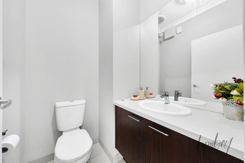 Photo - 12 Doughty Road, Craigieburn VIC 3064 - Image 15