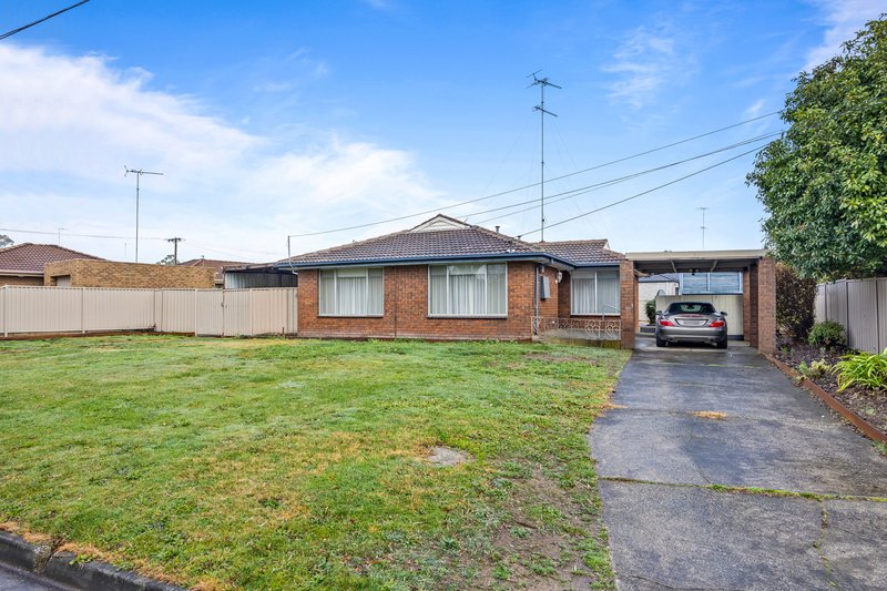 12 Downing Drive, Canadian VIC 3350