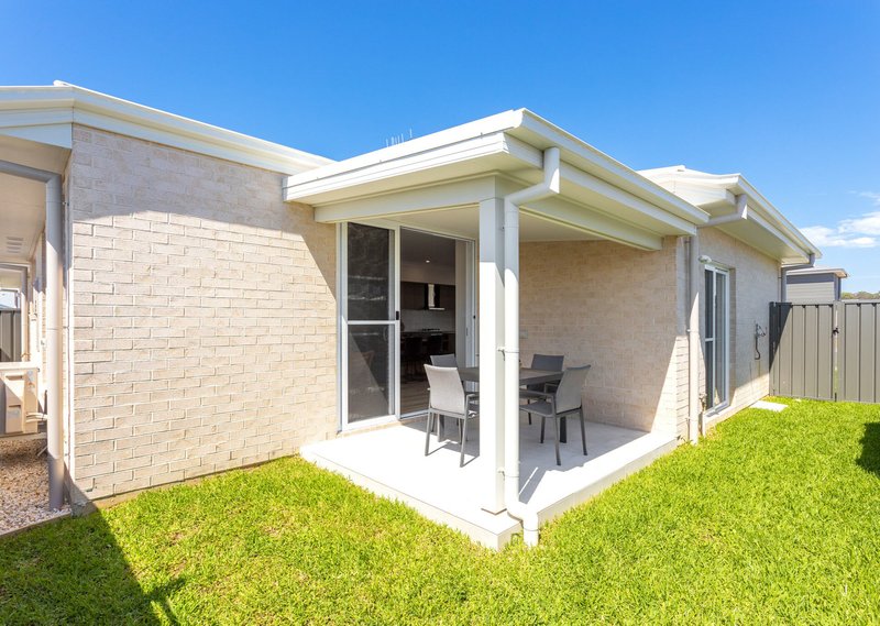 Photo - 12 Driftwood Boulevard, Old Bar NSW 2430 - Image 15