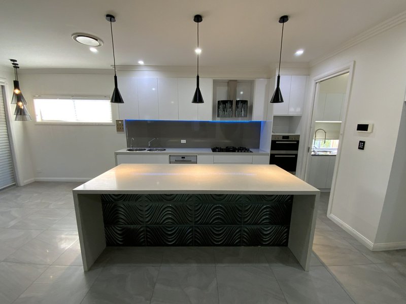 Photo - 12 Dromedary Place, , Macquarie Links NSW 2565 - Image 7