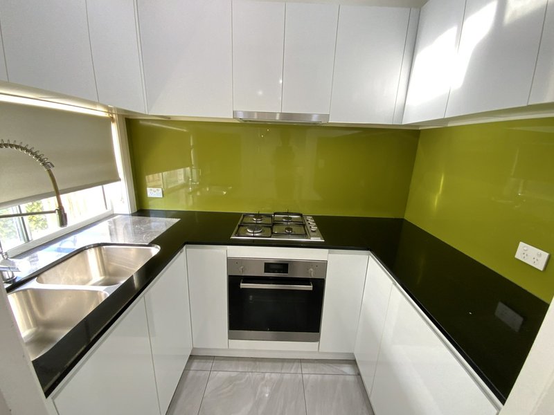 Photo - 12 Dromedary Place, , Macquarie Links NSW 2565 - Image 16