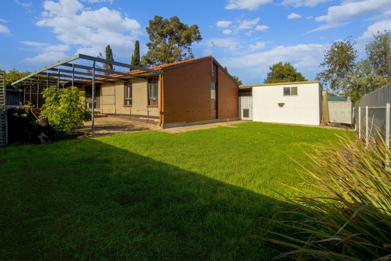 Photo - 12 Dulkara Avenue, Craigmore SA 5114 - Image 12