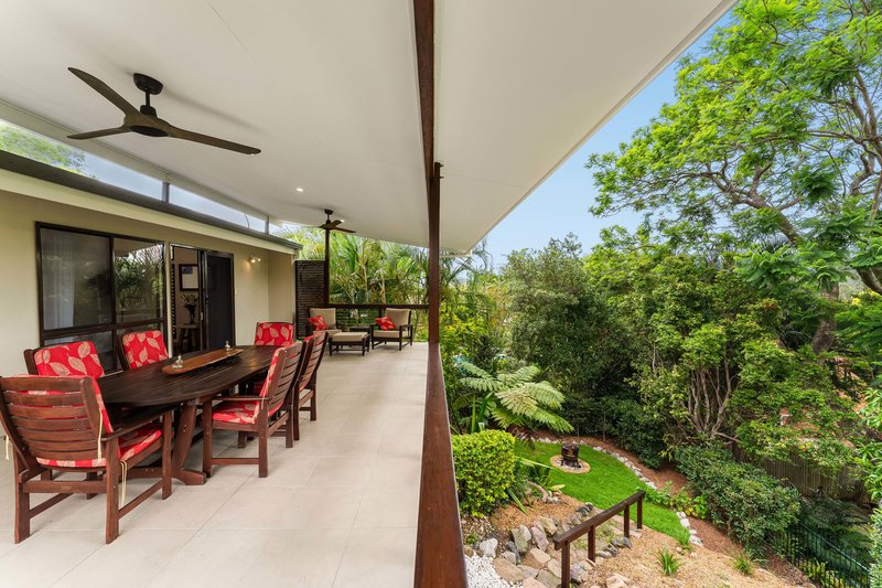 Photo - 12 Dungory Street, The Gap QLD 4061 - Image 6