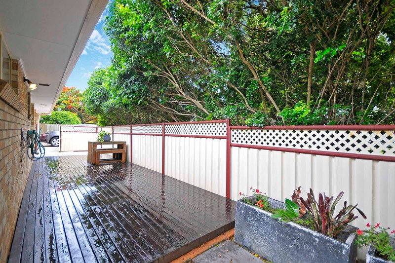 Photo - 1/2 Durran Street, Tugun QLD 4224 - Image 3