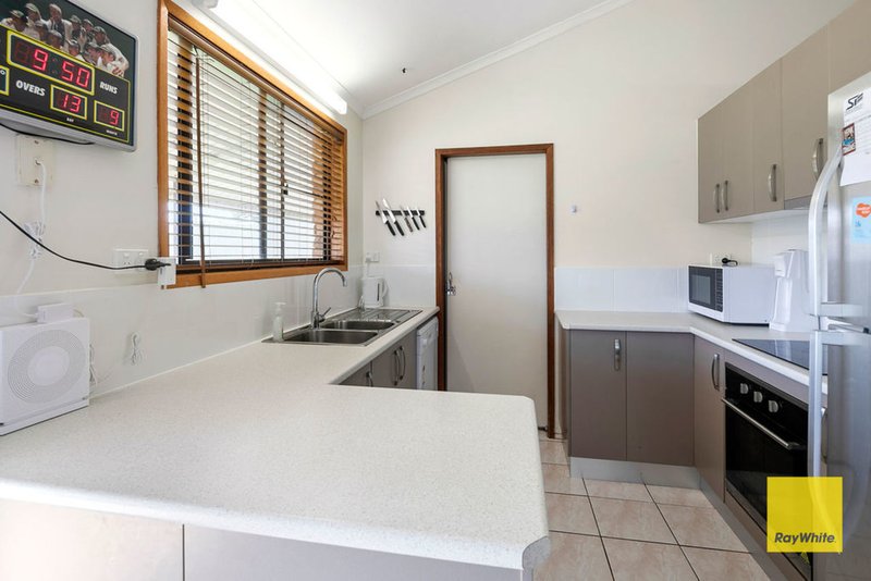 Photo - 12 Dyer Street, Alexandra Hills QLD 4161 - Image 4