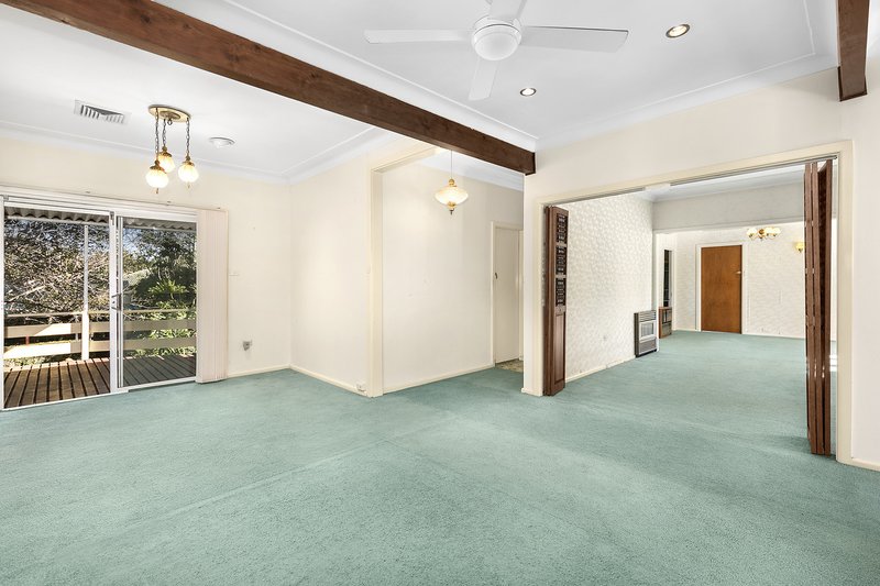 Photo - 12 Edgar Street, Baulkham Hills NSW 2153 - Image 4