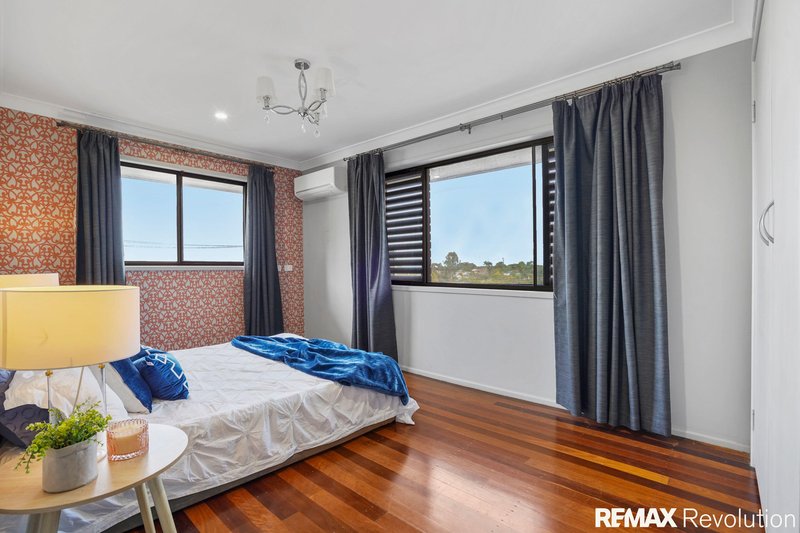 Photo - 12 Edgehill Crescent, Springwood QLD 4127 - Image 11