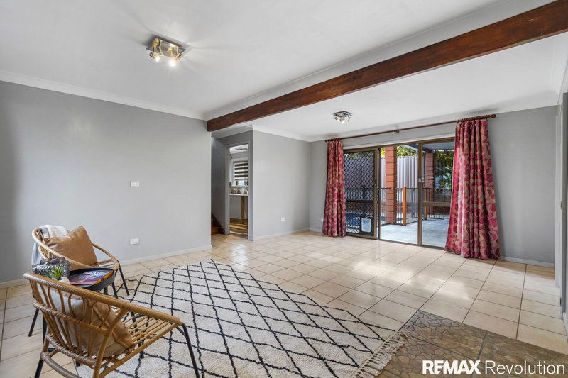 Photo - 12 Edgehill Crescent, Springwood QLD 4127 - Image 16