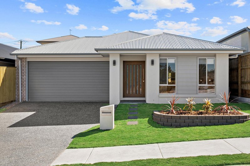 Photo - 12 Edgeview Way, Flinders View QLD 4305 - Image 1