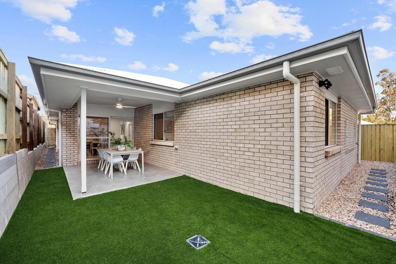 Photo - 12 Edgeview Way, Flinders View QLD 4305 - Image 22