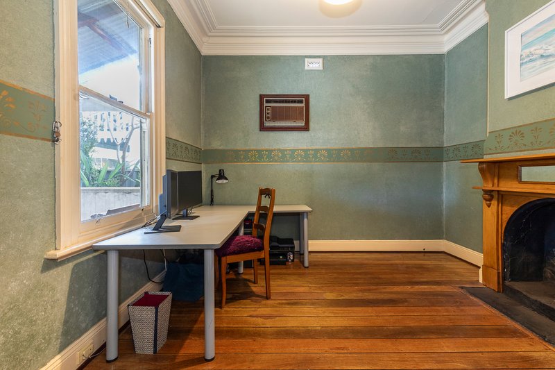 Photo - 12 Edinboro Street, Mount Hawthorn WA 6016 - Image 6