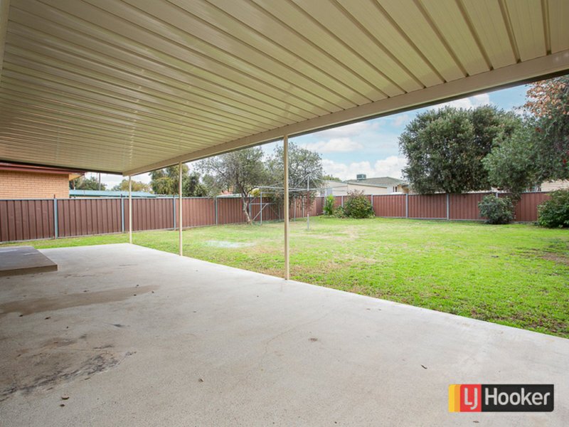 Photo - 12 Edinburgh Street, West Tamworth NSW 2340 - Image 10