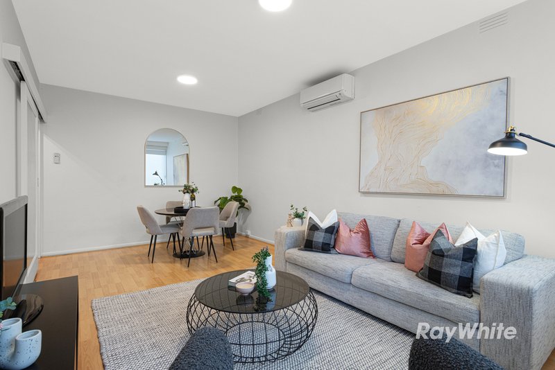 Photo - 1/2 Edith Street, Caulfield North VIC 3161 - Image 2