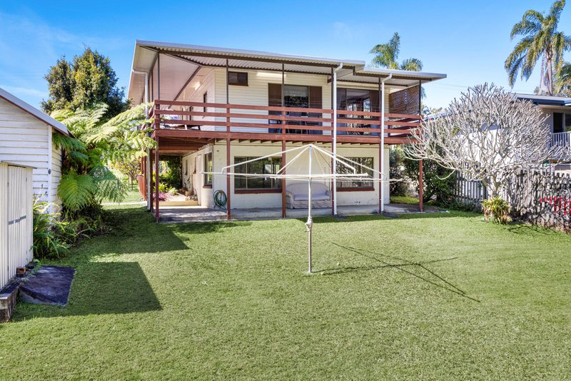 Photo - 12 Edmund Street, Moffat Beach QLD 4551 - Image 18