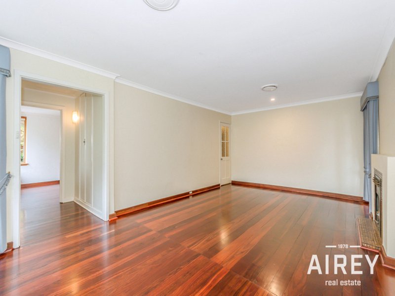 Photo - 12 Edwards Street, Nedlands WA 6009 - Image 7