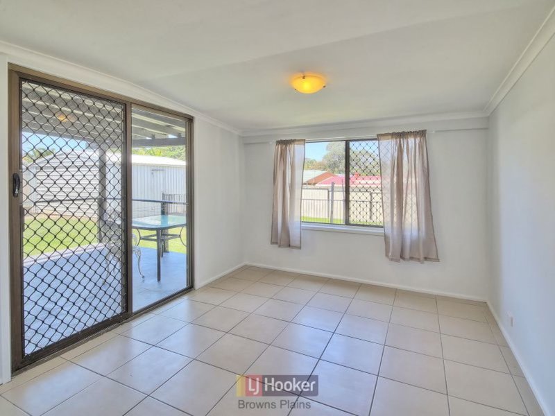 Photo - 12 Elaroo Street, Marsden QLD 4132 - Image 7