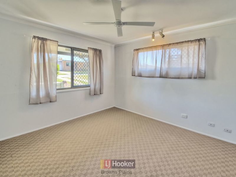 Photo - 12 Elaroo Street, Marsden QLD 4132 - Image 8