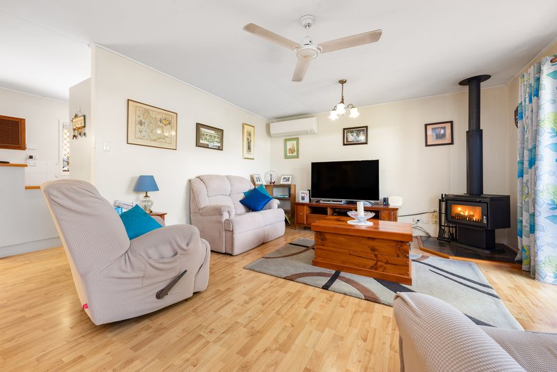 Photo - 12 Eleanor Avenue, Underwood QLD 4119 - Image 4