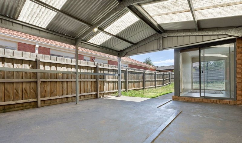 Photo - 12 Elite Way, South Morang VIC 3752 - Image 7