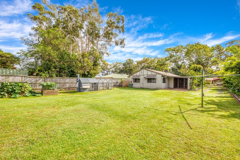 Photo - 12 Elizabeth Street, Beachmere QLD 4510 - Image 3