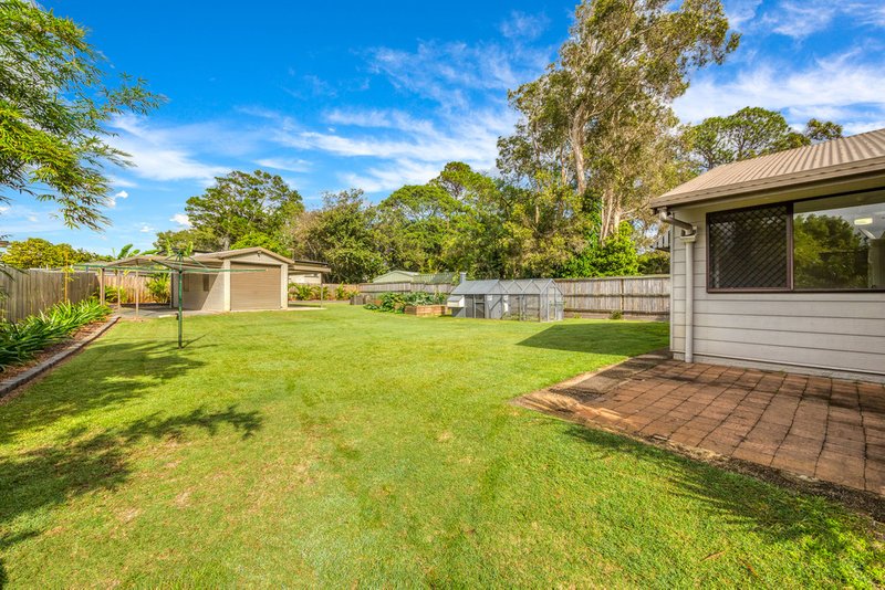 Photo - 12 Elizabeth Street, Beachmere QLD 4510 - Image 5