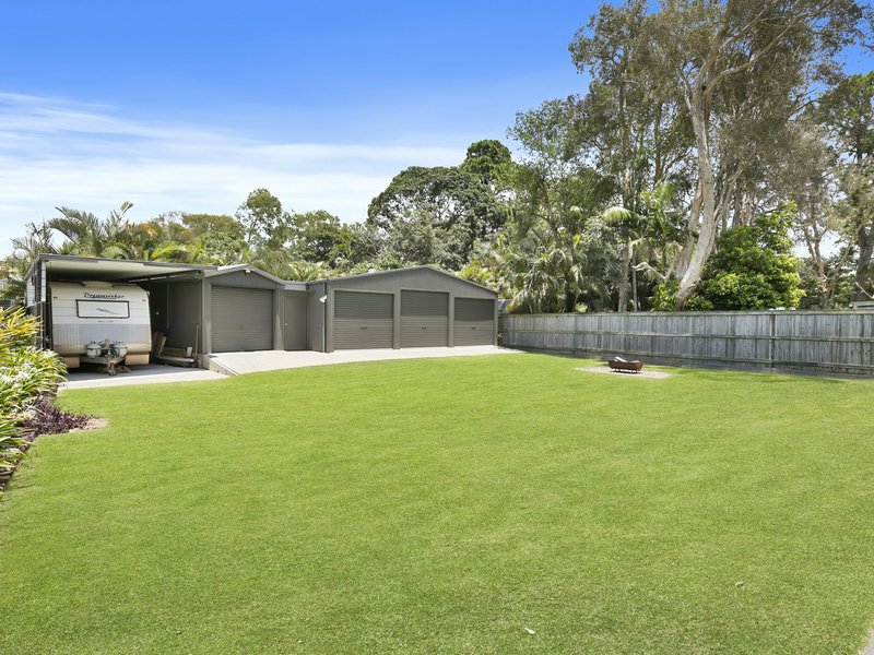 Photo - 12 Elizabeth Street, Beachmere QLD 4510 - Image 4